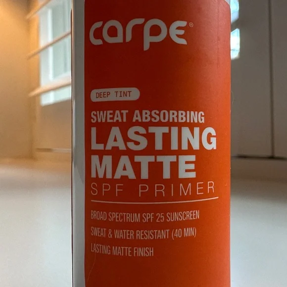 Carpe Deep Tint Sweat Absorbing Lasting Matte SPF 25 Primer 1.7oz - Picture 2 of 2